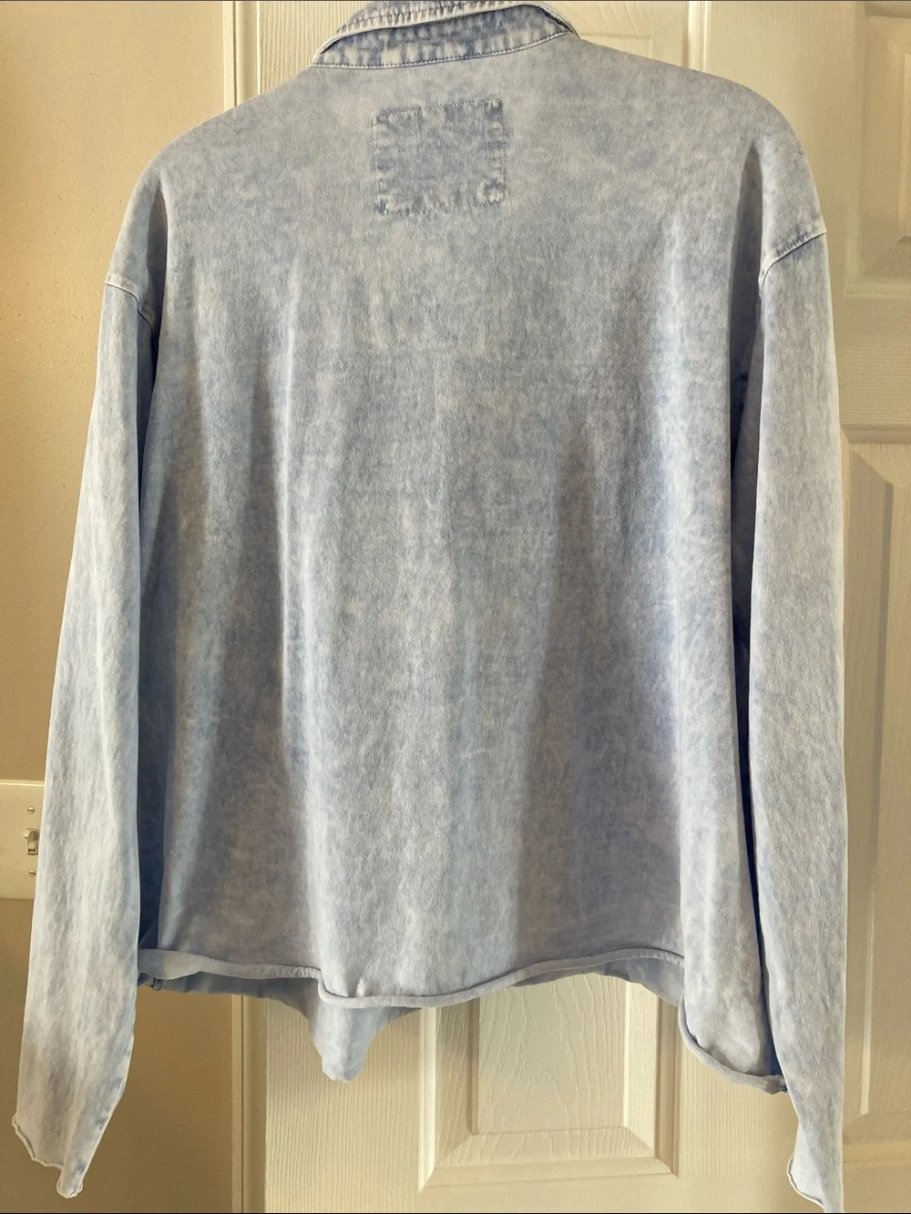 Frank & Eileen Washed Light Blue Patrick Pullover - Picture 4 of 6